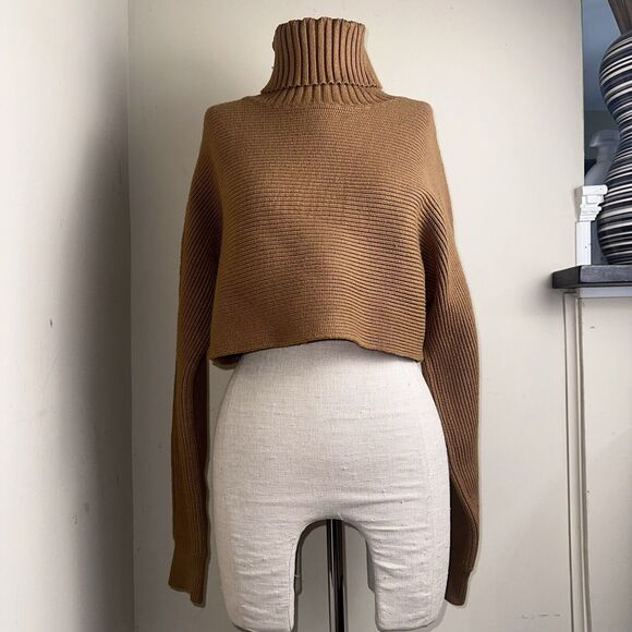 NWT House of Harlow 1960 Congac Brown Cropped Turtleneck Sweater Sz Medium NEW - Picture 1 of 8